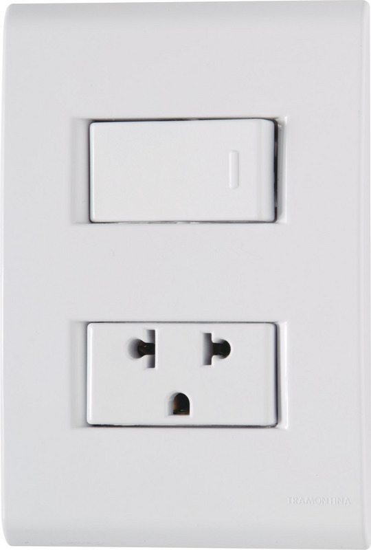 CONJUNTO ARMADO INTERRUPTOR SIMPLE + TOMACORRIENTE 2P+T UNIVERSAL 10A-15A 250V BLANCO LIZ