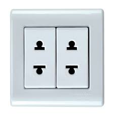 CONJUNTO ARMADO SOBREPONER 2 TOMACORRIENTES  2P UNIVERSAL BLANCO LIZFLEX